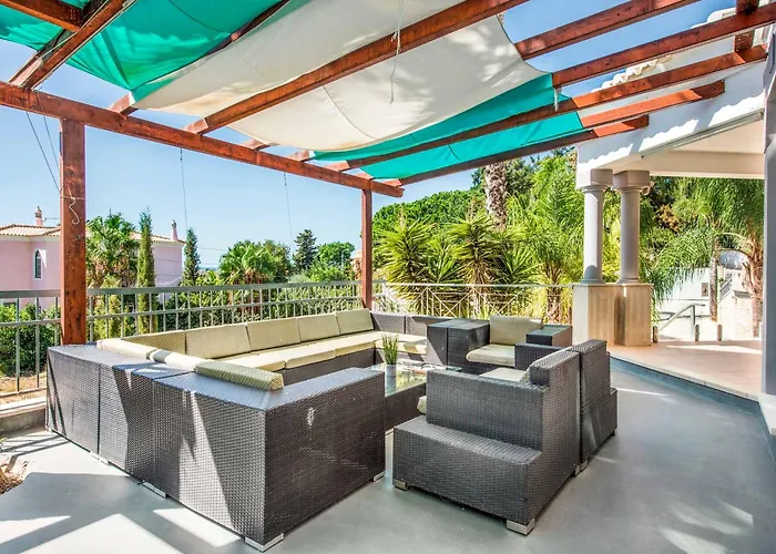 Paris Villa Terras Novas